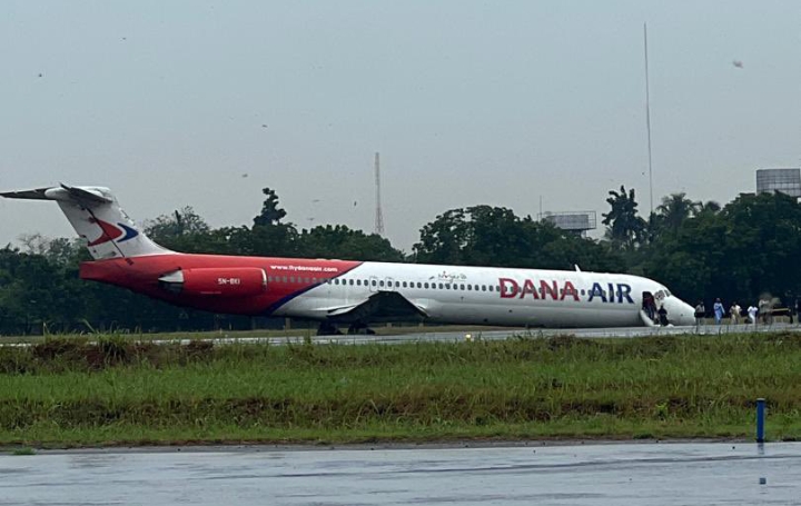 Nigeria: Commercial Aircraft Skids Off Runway at Lagos International Airport