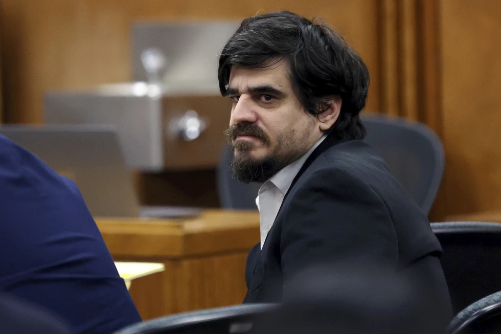 US Grad Student Planned 2022 Killing of Professor, Prosecutor Claims; Defense Argues Psychotic Episode