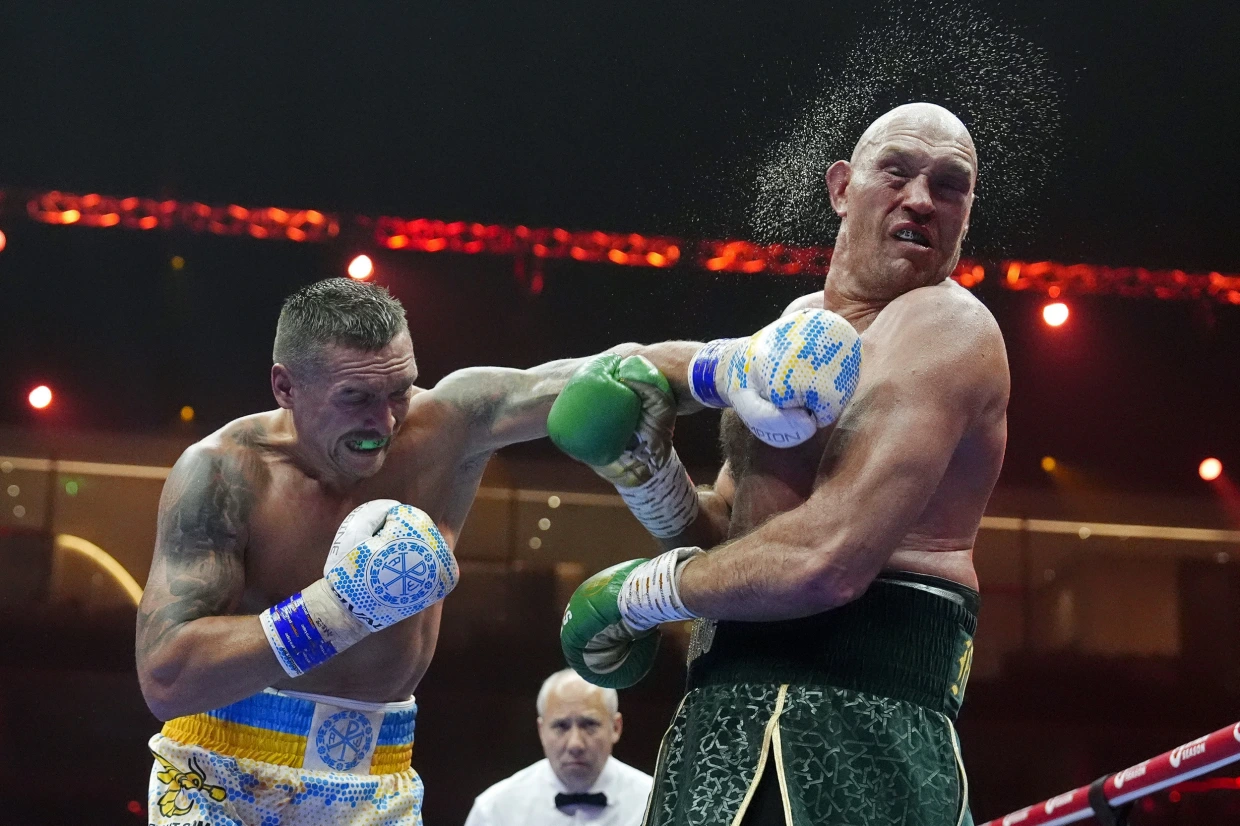 Oleksandr Usyk Defeats Tyson Fury by Split Decision to Claim Undisputed Heavyweight Title