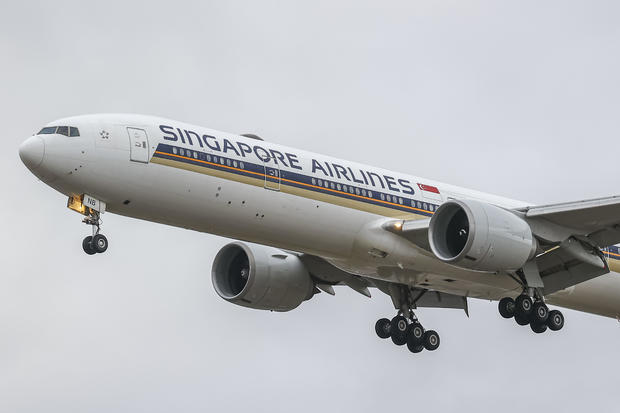 Passenger Dies, Others Injured on Singapore Airlines Flight Due to Severe Turbulence