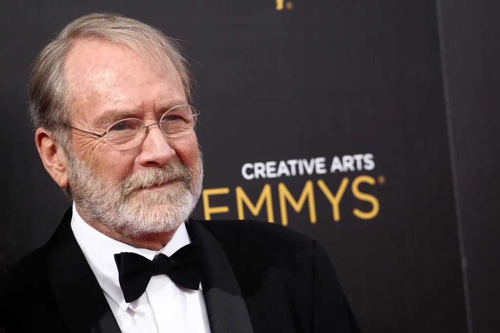 Martin Mull, Versatile Comedian and Actor, Dies at 80