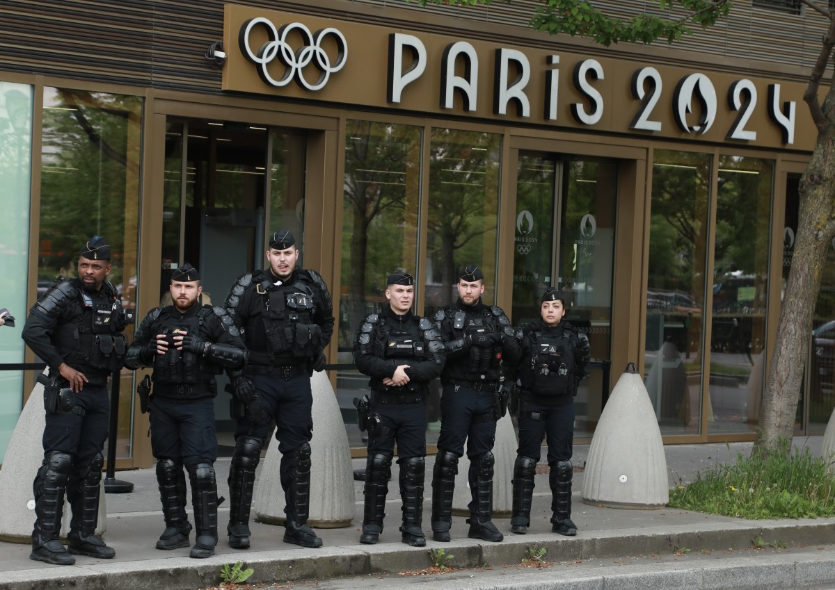 France Ramps Up Security Measures for Paris Olympics Opening Ceremony