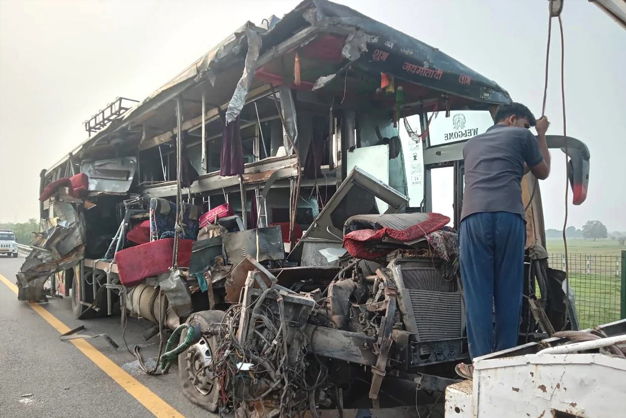 Tragic Bus Collision in Northern India Claims at Least 18 Lives