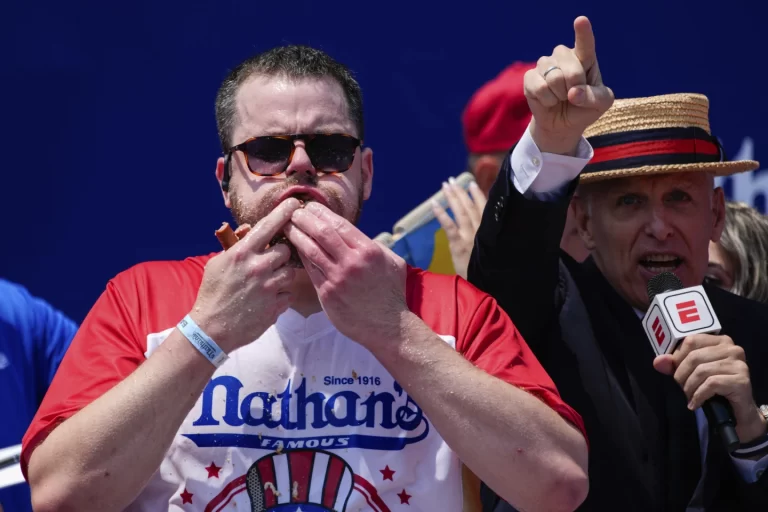 Patrick Bertoletti of Chicago Wins First Men’s Title at Nathan’s Hot Dog Eating Contest