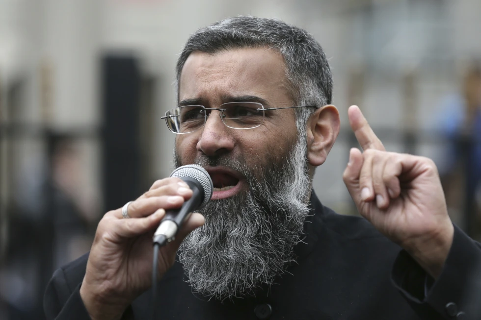 Islamic British Radical Preacher Anjem Choudary Sentenced to Life for Directing Terrorist Group