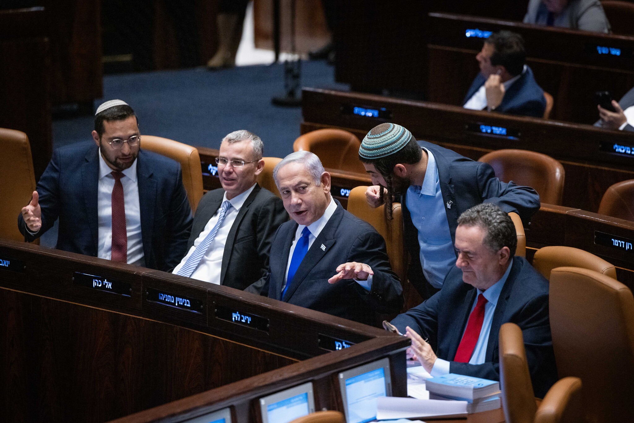 Israel’s Knesset Votes Overwhelmingly Against Palestinian Statehood as Netanyahu Prepares for U.S. Visit