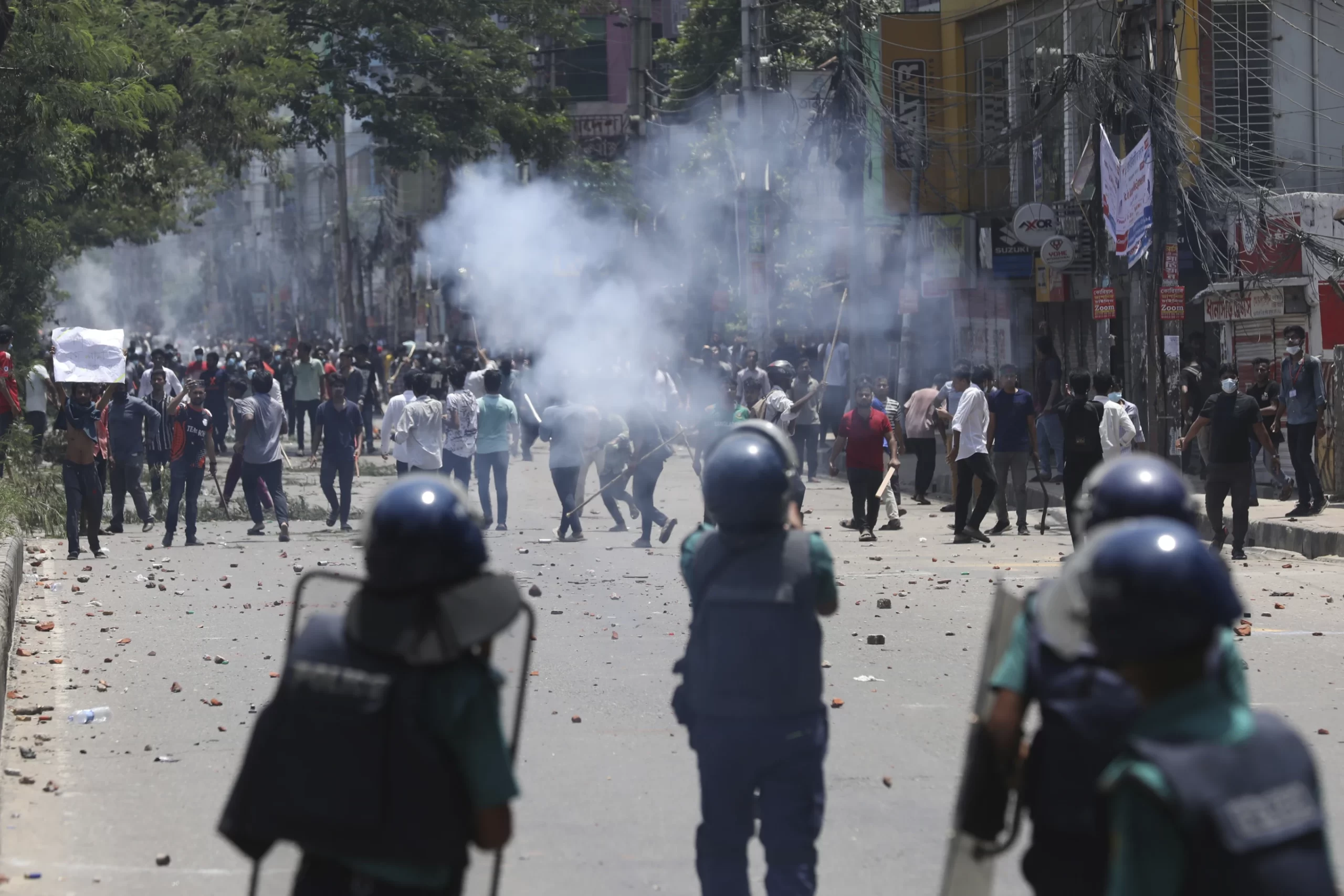 Additional 19 Students Killed in Bangladesh as Protests Over Government Jobs Turn Deadly