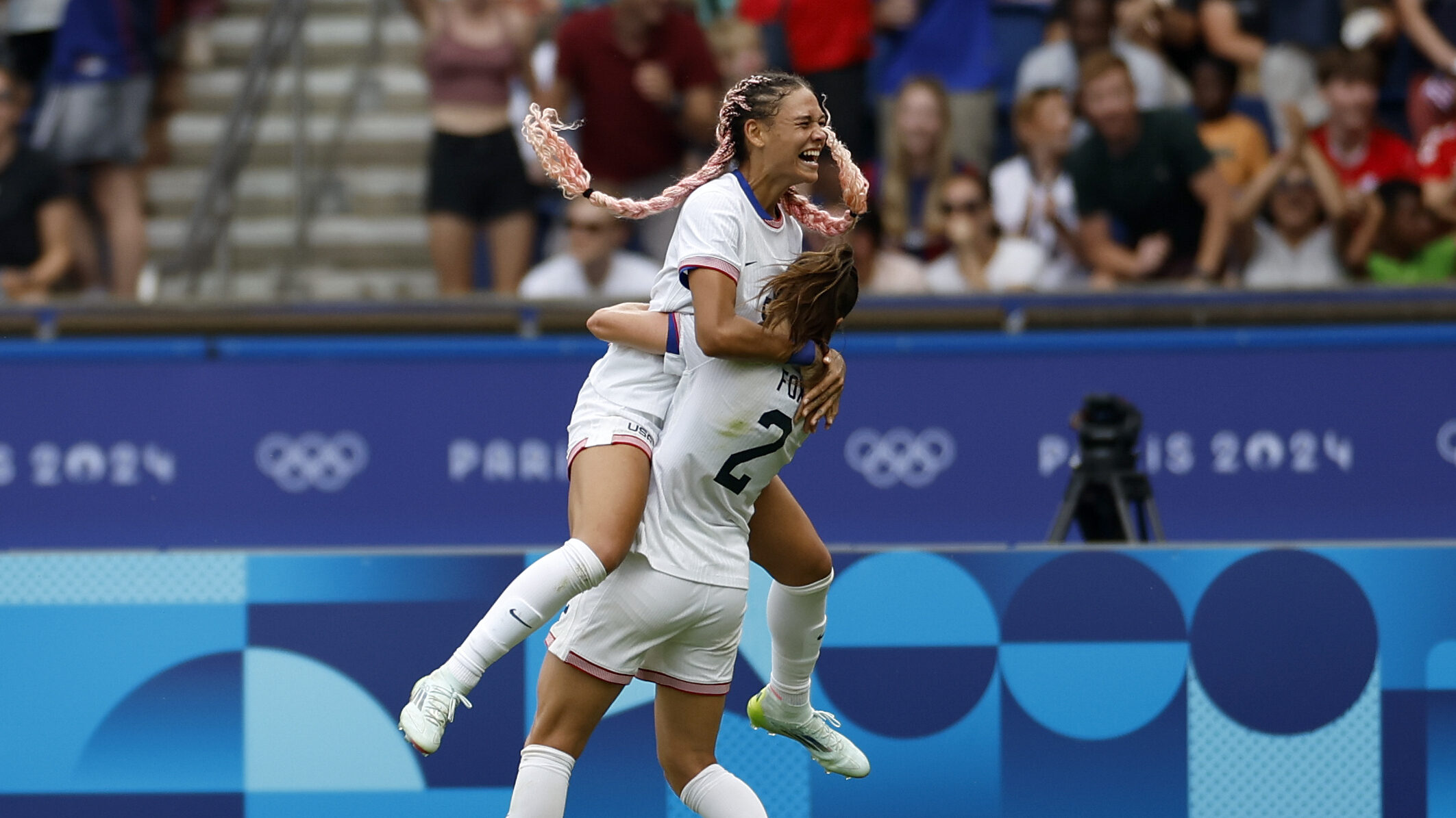 US Women’s Soccer Advances to Olympic Semifinal with 1-0 Win Over Japan | Paris 2024