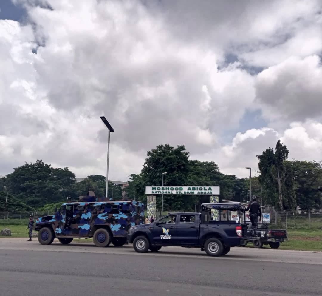 #EndBadGovernanceInNigeria: Police Barricade Abuja Stadium, Protesters Invite Religious Leaders for Talks