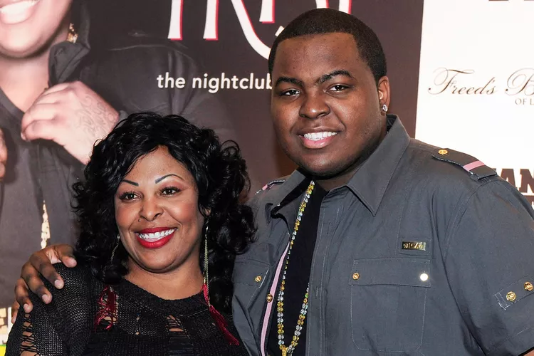 Singer Sean Kingston and Mother Plead Not Guilty to $1 Million Fraud Charges, Request Jury Trial