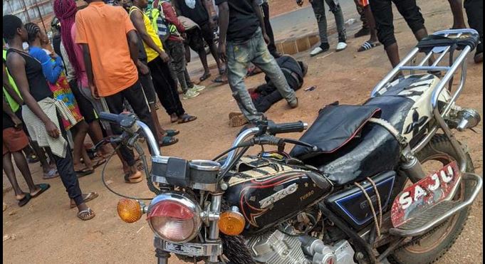 Deadly Attacks in Bamenda, Cameroon Leave Two Police Officers and Bike Rider Dead