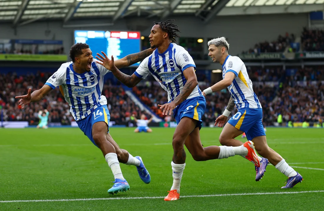 Brighton Secures 2-1 Late Victory Over Manchester United