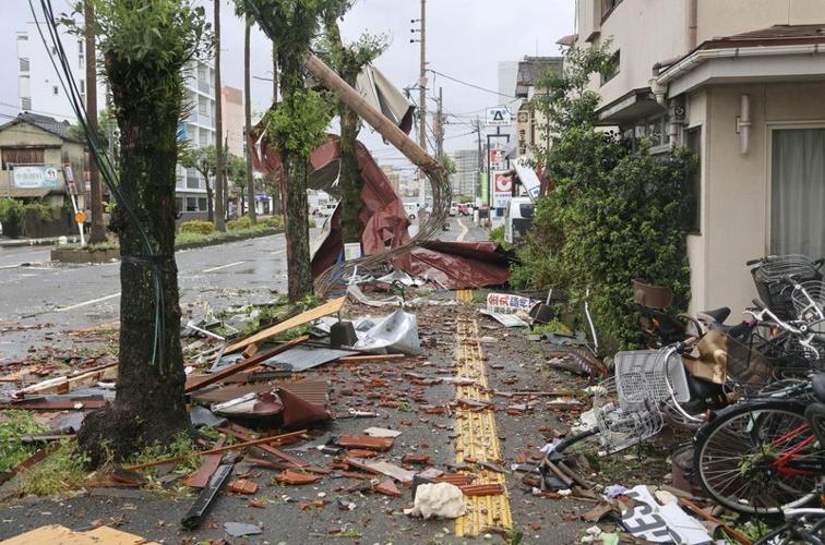 Typhoon Shanshan Claims At Least Six Lives in Japan, Causing Widespread Damage