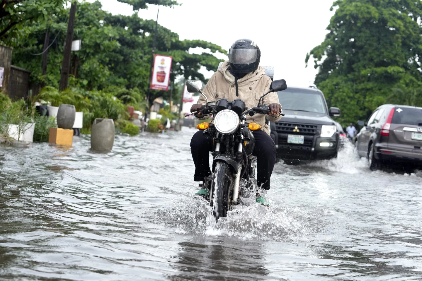 Floods Kill Nearly 200 in Nigeria, Threatening Food Security