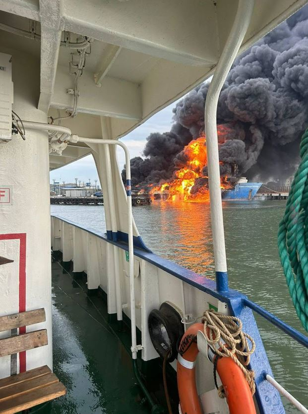 Russian Ferry Carrying Fuel Tankers Blown, Sunk in Suspected Ukrainian Attack Near Crimea