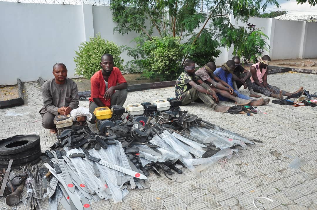 Nigerian Army Arrests Suspected Terrorists in Taraba, Recovers Weapons