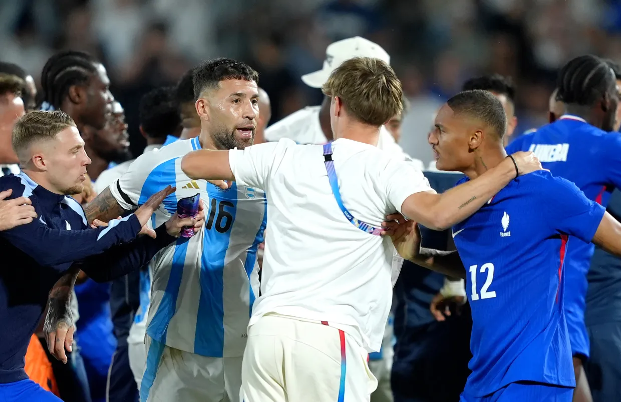 France-Argentina Olympic Soccer Match Ends in Brawl | Paris 2024 Controversy