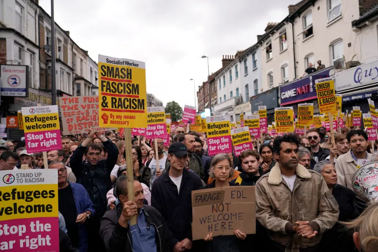 UK Braces for More Far-Right Riots as Anti-Racist Counter-Protesters Mobilize