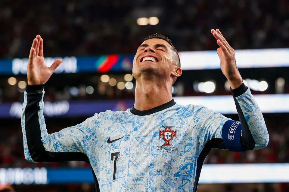 Cristiano Ronaldo Makes History with 900th Career Goal in Portugal vs. Croatia Match