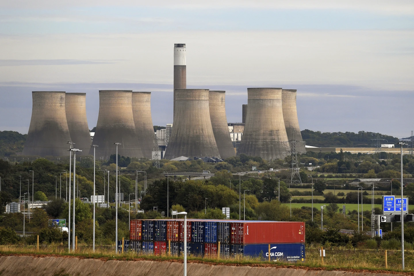 Britain Closes Last Coal-Fired Power Plant, Ending 142-Year Era