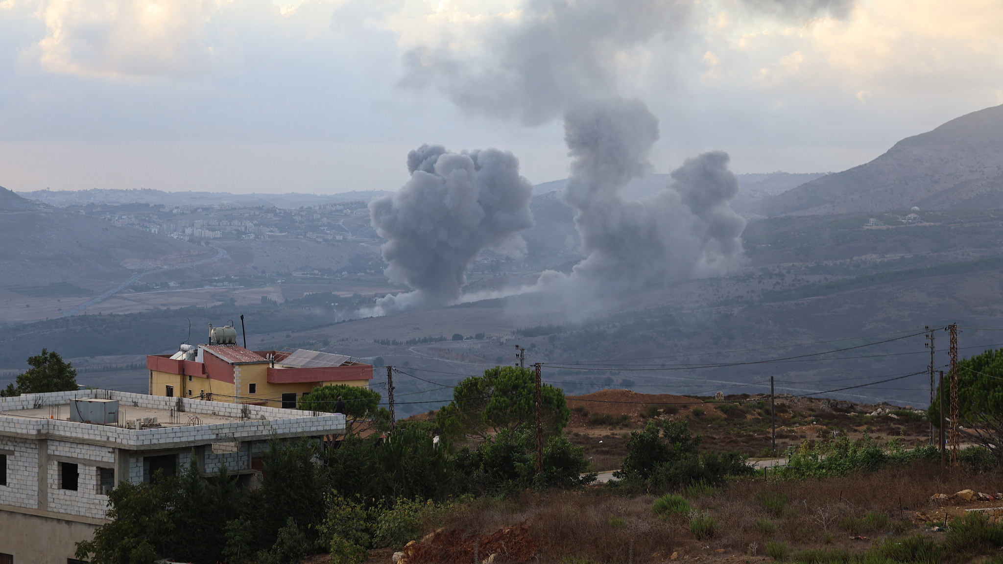 Israeli Airstrikes Hit Southern Lebanon After Radio Explosions