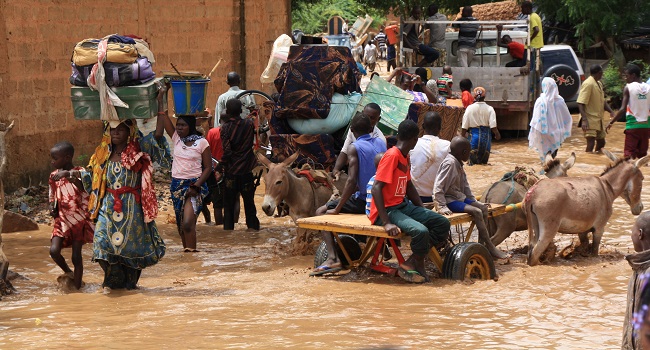 Floods Force Niger to Delay New School Year