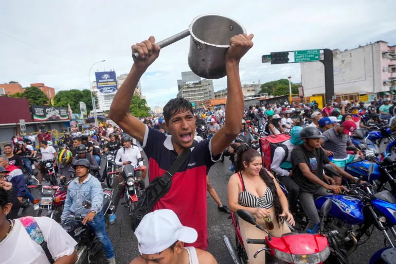 Venezuela Releases At Least 40 Teenage Protesters Following Disputed Election