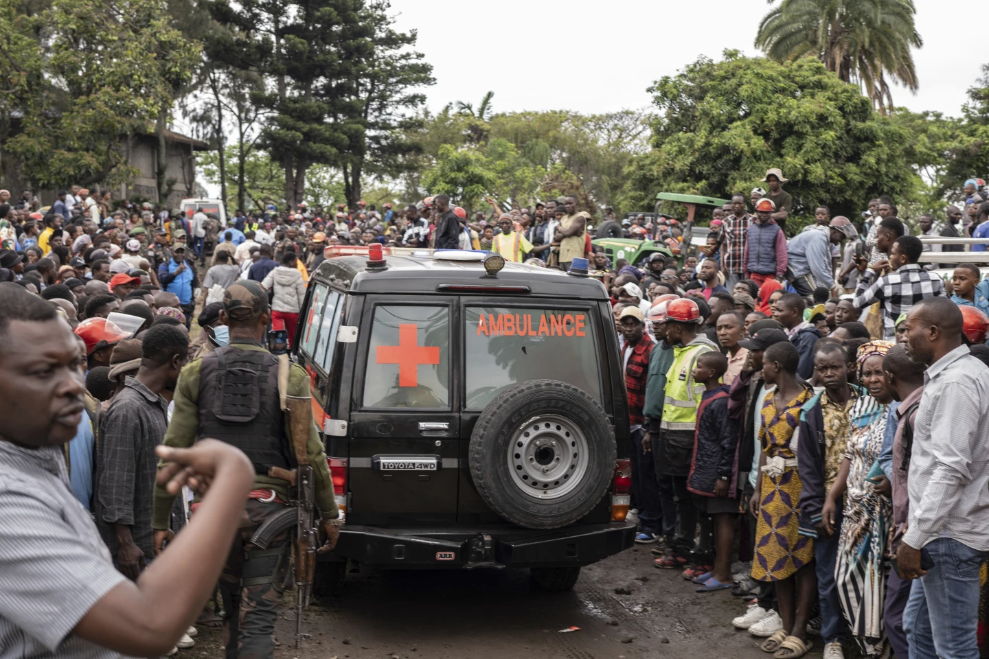 At Least 50 Dead as Boat Capsizes in Eastern Congo Lake