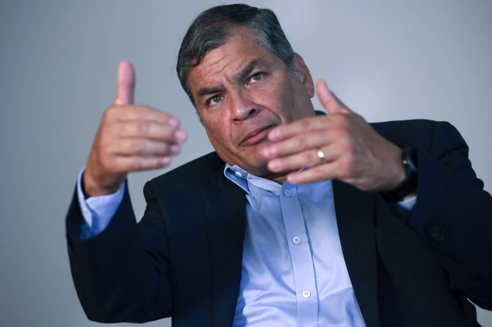 U.S. Imposes Visa Bans on Former Ecuadorian President Correa and Vice President Over Corruption