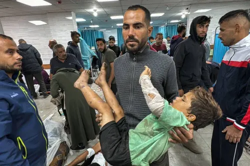 Israeli Strikes Kill 42 in Gaza as Northern Siege Intensifies Around Hospitals, Shelters