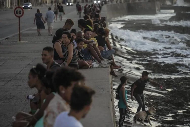 Hurricane Oscar Leaves Six Dead in Cuba Amid Widespread Blackouts and Unrest