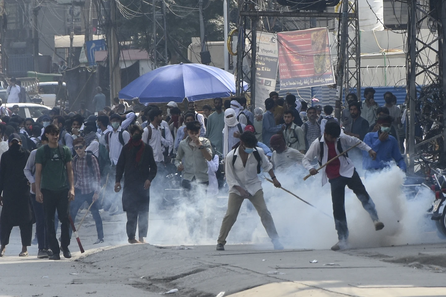 Pakistani Police Fire Tear Gas at Protesting Students as Anger Spreads Over Alleged Campus Rape