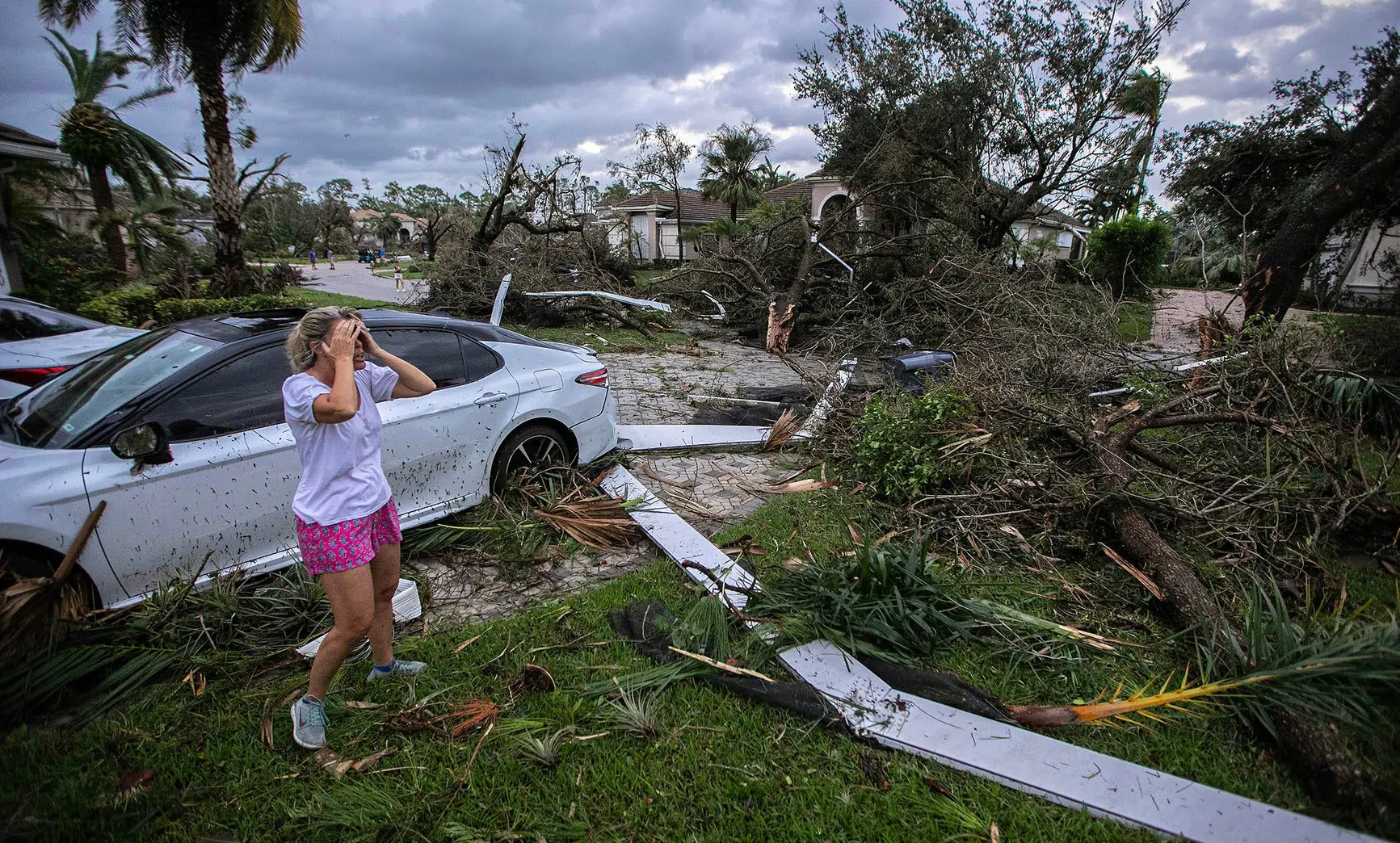 Tornadoes in Florida Kill Four as Hurricane Milton Threatens More Flooding