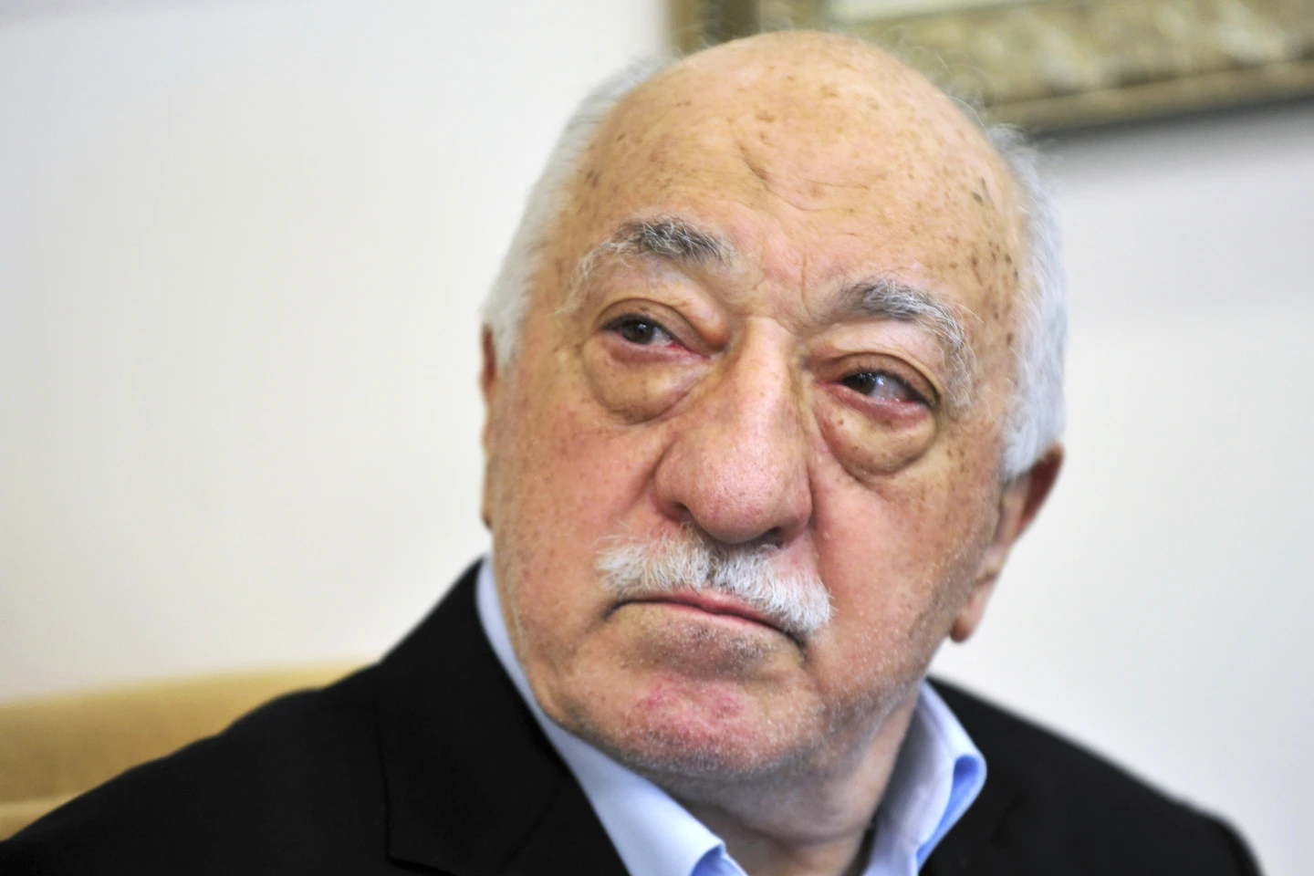 Turkish Cleric Fethullah Gülen Dies in U.S. Exile, Leaving Complex Legacy