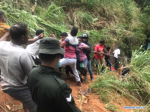 Bus Carrying University Students Skids Off Road in Sri Lanka, Killing 2 and Injuring 39