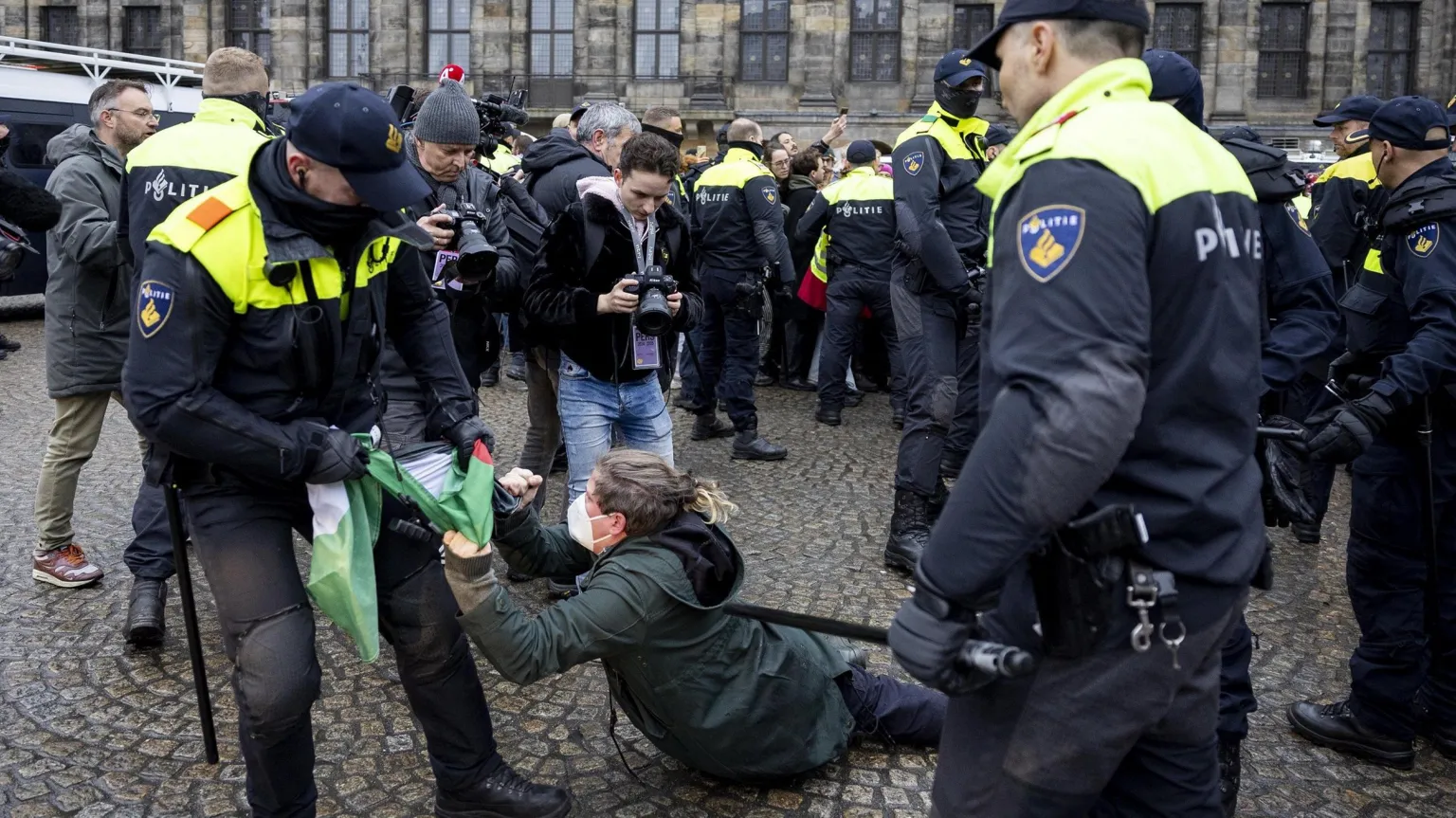 Dutch Police Detain Protesters Defying Amsterdam Demonstration Ban