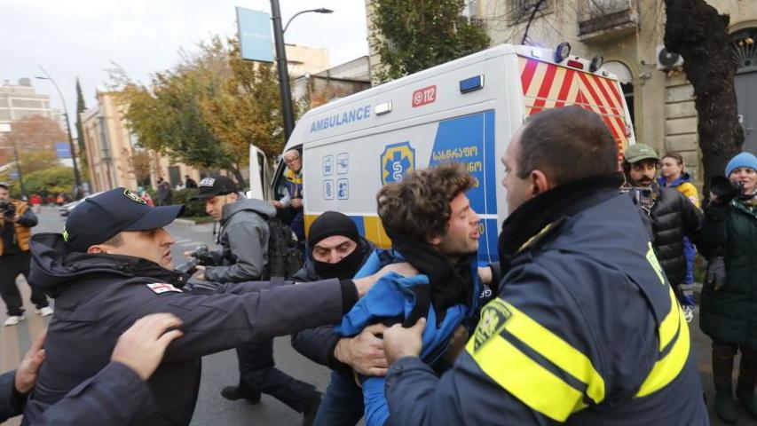 Georgia Police Clash with Election Protesters, 16 Detained in Tbilisi