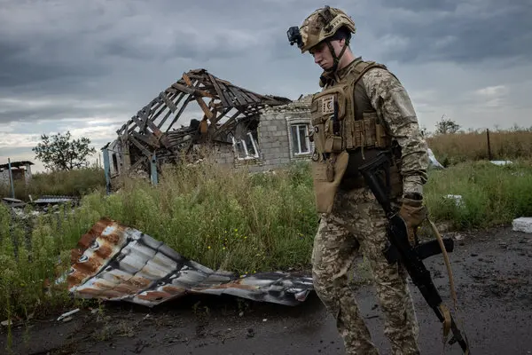 Russia Makes Significant Advances in Eastern Ukraine