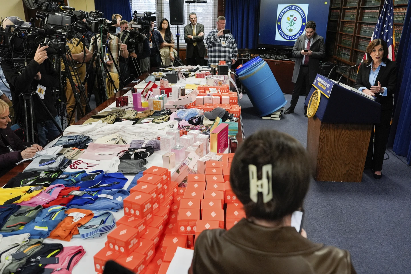 New York Authorities Bust $2M International Shoplifting Operation