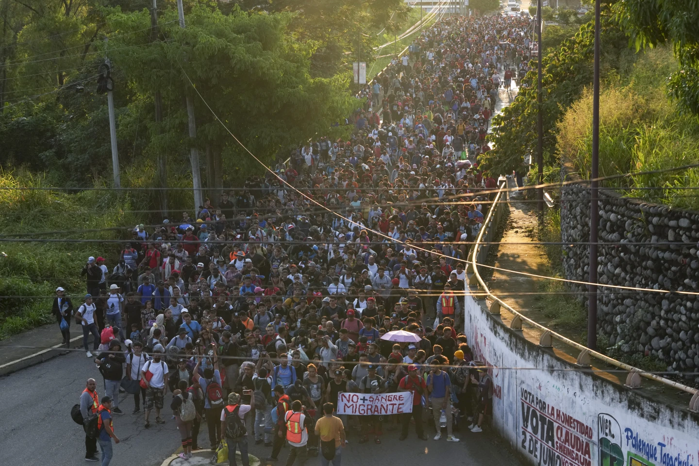 Trump’s return to White House sets stage for far-reaching immigration crackdownqw