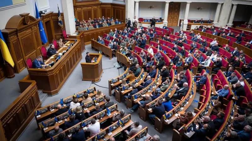 Ukraine Parliament Suspends Session After Russia Deploys New Hypersonic Missile