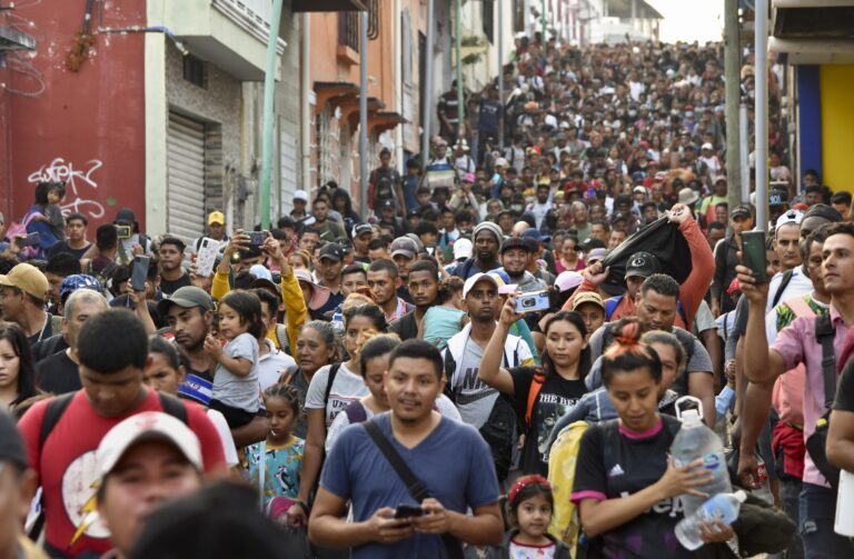 Migrant Caravan of 3, 000 Launches North as Americans Cast Ballots