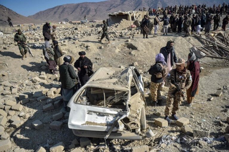 Afghan Taliban Retaliates Against Pakistan Following Cross-Border Airstrikes