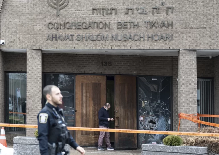 Arson Attack Targets Montreal Synagogue, Nearby Jewish Office Damaged