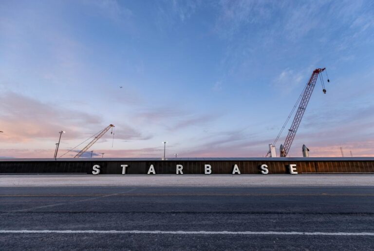 Elon’s SpaceX Seeks to Establish Starbase as New Texas City Near Mexican Border