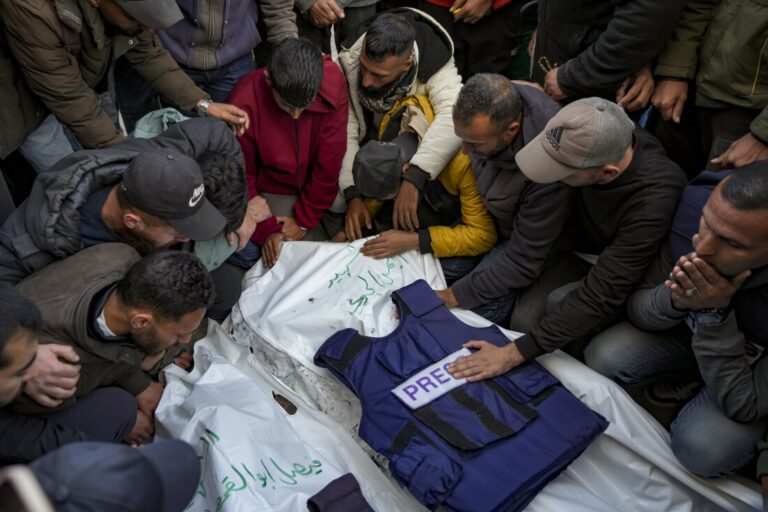 Israeli Strike in Gaza Kills 5 Palestinian Journalists, Officials Report