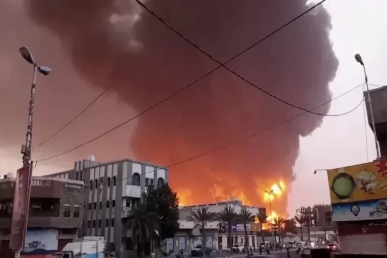 Israeli Airstrikes Target Yemen’s Capital, Ports Following Houthi Missile Attack on Israel