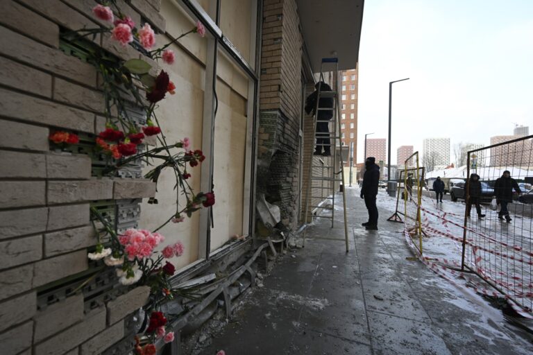 Russia Arrests Four Suspects in Alleged Plot to Assassinate Military Officers