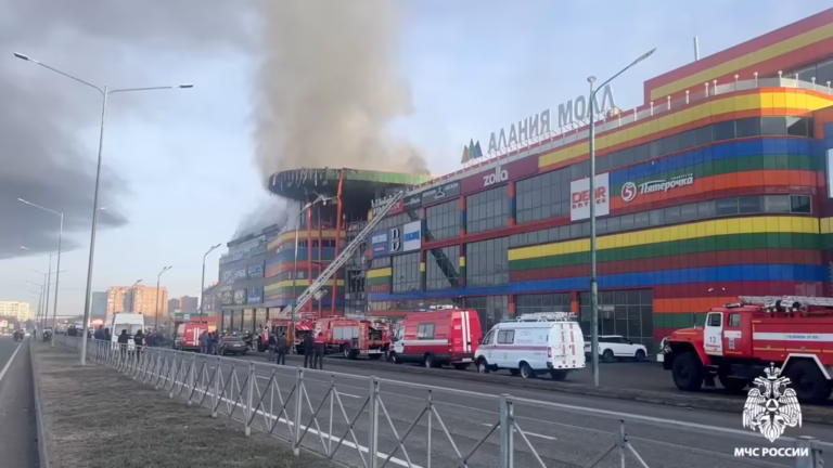Ukrainian Drone Attack Causes Fatal Fire in Russian Shopping Center
