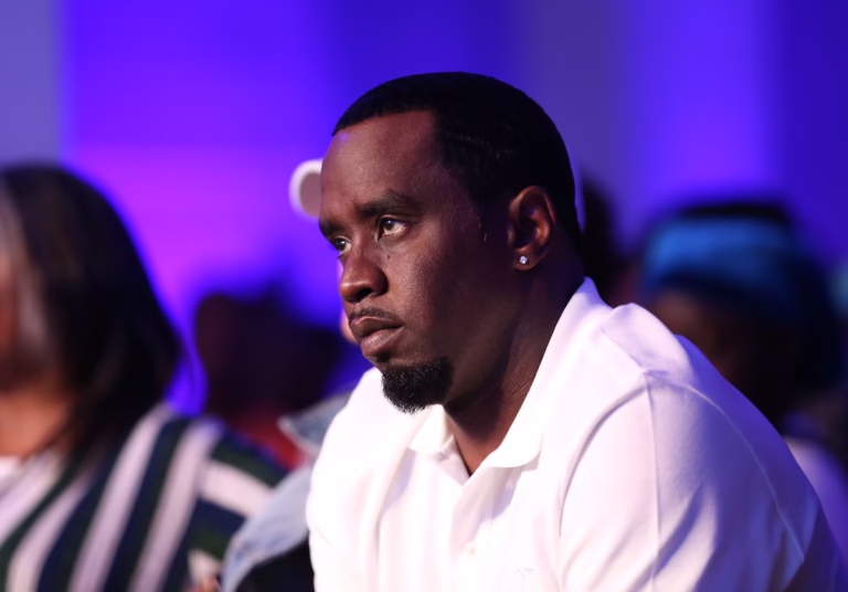 Diddy’s Alleged Christmas Prison Meltdown: Struggling to Cope Behind Bars